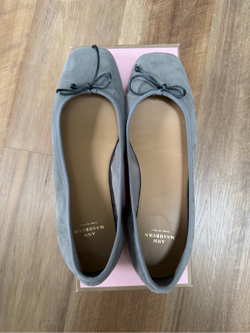 ANN MASHBURN Light Gray Suede Bow Ballet Flats
